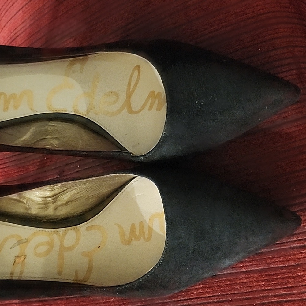 Shoes - Picture 5 of 5